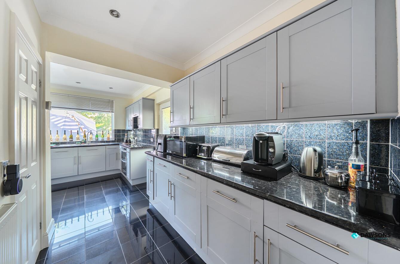 Druslyn Road, West Cross, Swansea, SA3 5QE